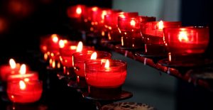 candles-2628473_1920